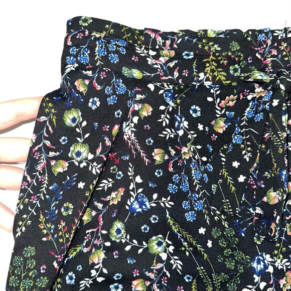 DR2 by Daniel Rainn Floral Wide Leg Cropped High Waisted Pants Size Large - Picture 10 of 15